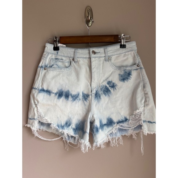 American Eagle Outfitters Pants - American Eagle Highest Rise Mom Shorts Blue Tie Dye Distressed Denim Size 6